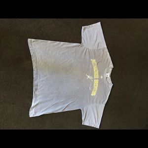 Milwaukee Brewers Men’s T-shirt Size XL
